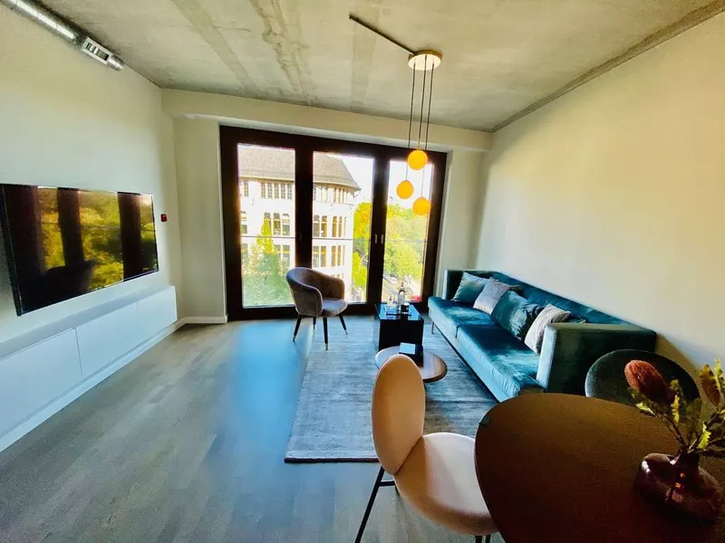 modern-möbliertes Apartment mitten in Berlin — photo 1